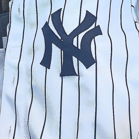 Majestic ladies xl Derek Jeter ny Yankees uniform top - Picture 1 of 4